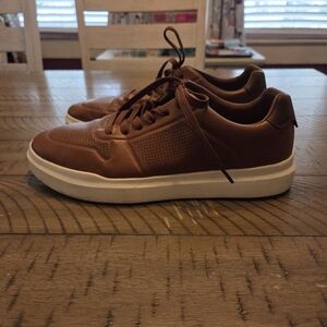 Perry Ellis Portfolio Ultrafoam Shoes.